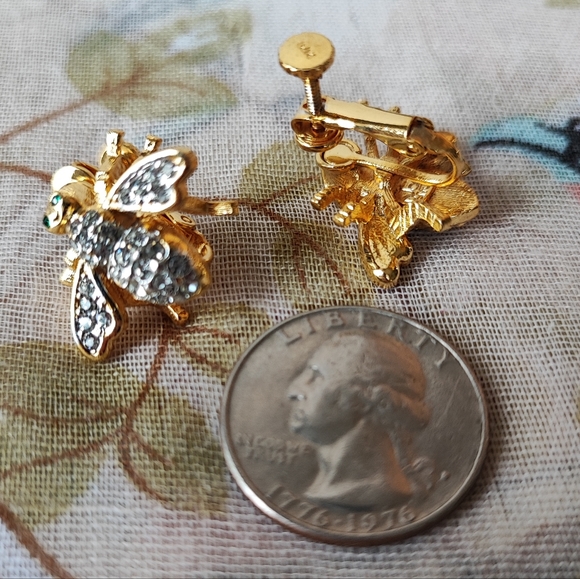 Bee Clear Rhinestone Earrings Comfort Screwbacks Clips Vintage Signed PAT D - Picture 7 of 15